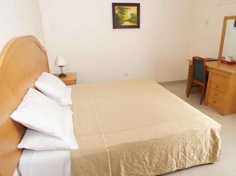 Nuzha Hotel Apartments Maszkat Kültér fotó
