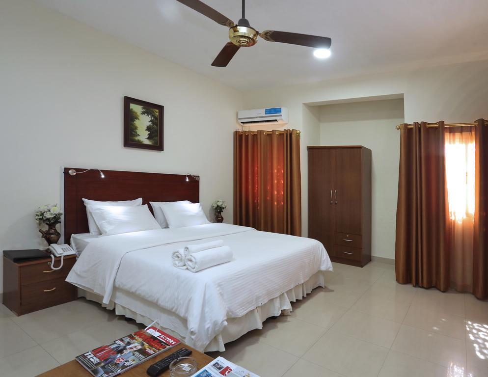 Nuzha Hotel Apartments Maszkat Kültér fotó