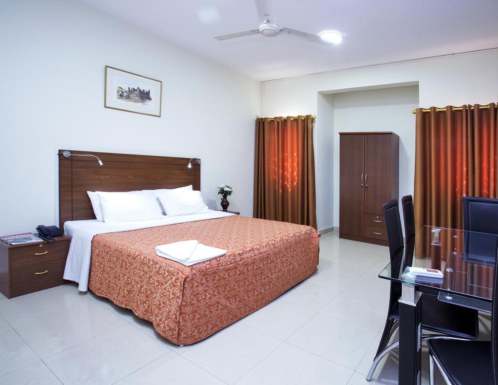 Nuzha Hotel Apartments Maszkat Kültér fotó